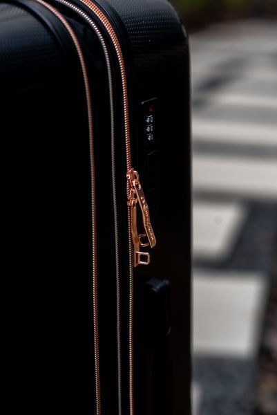 Валіза Sweetkeys SK190 з полікарбонату велика (L) з розширенням чорна SK190 L black фото