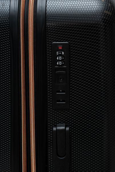 Валіза Sweetkeys SK190 з полікарбонату середня (M) з розширенням чорна SK190 M black фото
