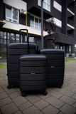 Валіза WINGS HWF03 Поліпропілен на 4-х колесах, велика L чорна HWF03 L black фото